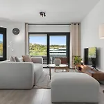 Casa Maddie - Panoramic View Penthouse شقة إِستيبونا