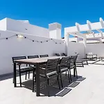 Casa Maddie - Panoramic View Penthouse إِستيبونا